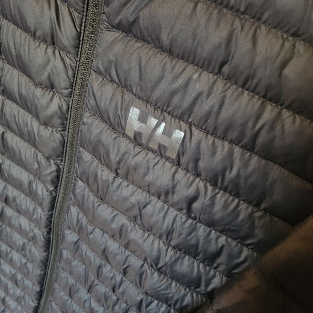 Helly Hansen Men's Insulated Regular Fit Puffer Jacket - Picture 6 of 9